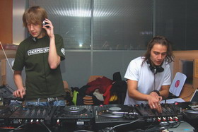 DJ Sam & Невзор